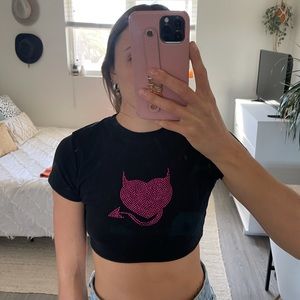 edikted cropped graphic tee